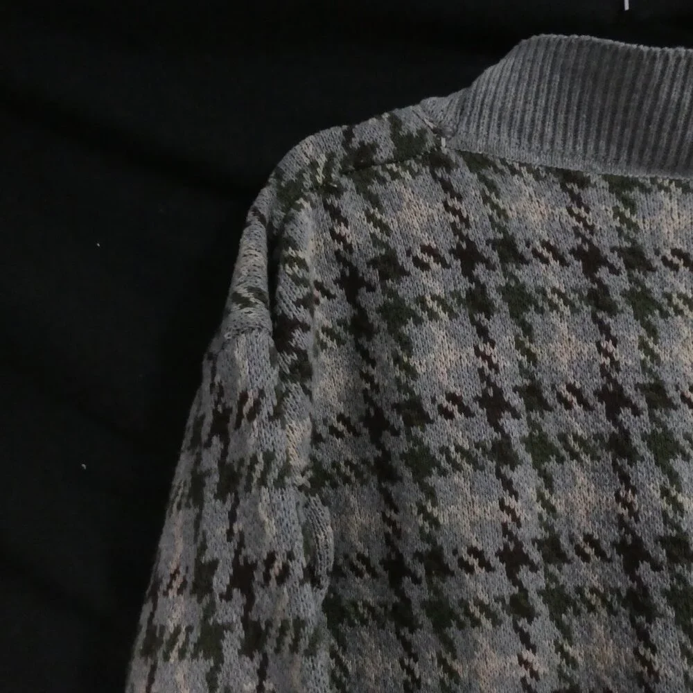 Heavy Wool Blend Houndstooth Button-Up Cardigan | xl - extra large | V-Neck - Picture 9 of 15
